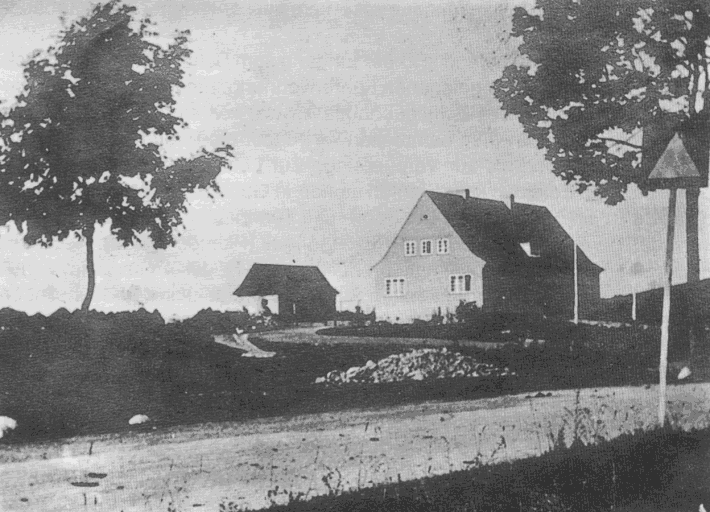 Plik:Możdżany. Szkoła w 1942 roku.gif