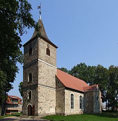 Kościół w Stradunach. Fot. Marcin Szala. Źródło: File:Straduny.JPG – Wikimedia Commons [28.08.2026]