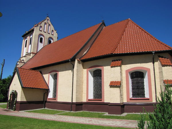 Plik:Kościół.jpg