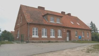 Plik:Budynekszkoły.jpg