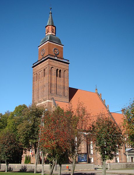 Plik:Kościół p.w. św. Michała Archanioła w Sępopolu.jpg