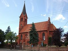 Kościół parafialny. Fot. Dosp84. Źródło: www.pl.wikipedia.org [04.01.2014]