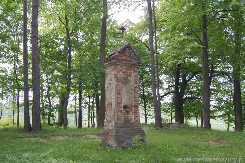 Plik:Tejstymy - kapliczka.png