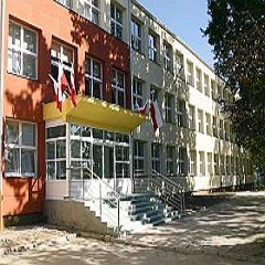 Budynek szkoły. Źródło: www.info.elblag.pl [24.04.2014]