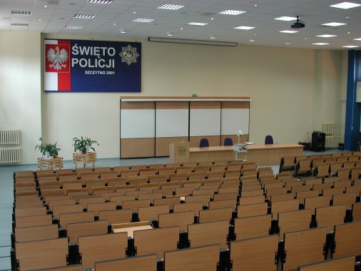 Plik:Wyższa Szkoła Policji w Szczytnie 3.jpg