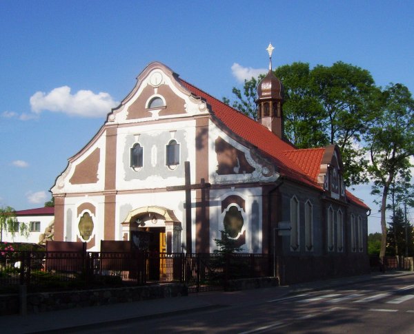 Plik:Kościół pw. NSPJ w Orzyszu.jpg