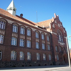 I Liceum Ogólnokształcące im. Wojciecha Kętrzyńskiego w Kętrzynie. Fot. Serdelll. Źródło: Commons Wwikimedia