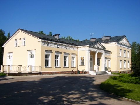 Plik:Pałac w Księżym Dworze.jpg