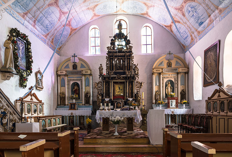 Plik:Ołtarz w Kościele pw. św. Marii Magdaleny w Pieszkowie.jpg