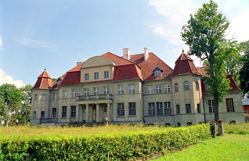 Plik:Biała Olecka. Pałac.jpg