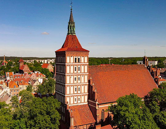 Plik:Olsztyn. Katedra pw. św. Jakuba.jpg