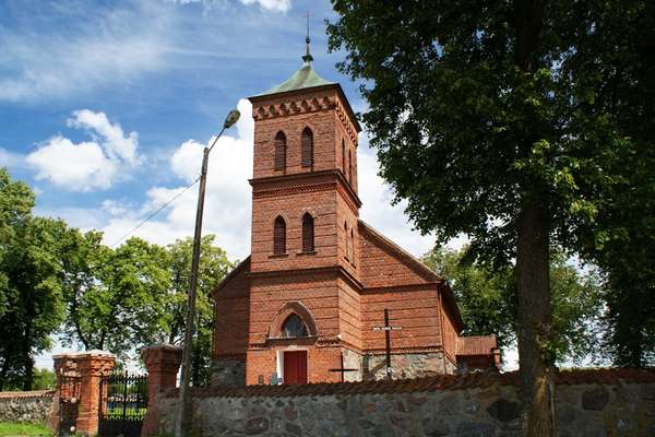 Plik:Kościół pw. Wniebowzięcia Najświętszej Maryi Panny w Prositach.jpg
