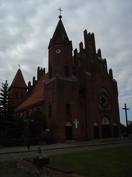 Plik:Kościół w Miłomłynie.jpg