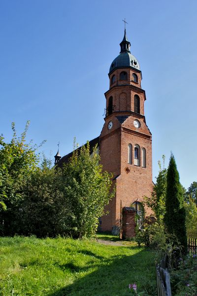 Plik:Parafiabartołtywlk9.jpg