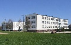 Budynek szkoły. Źródło: www.szkolnictwo.pl