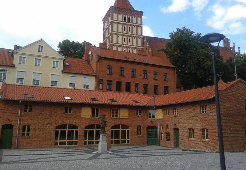 Plik:Dom pielgrzyma.jpg