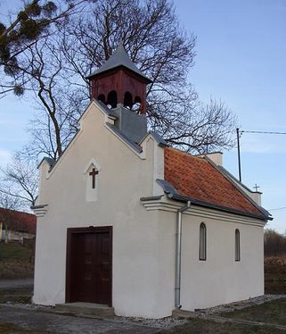 kaplica filialna w Markajmach, fot. Moriatu, źródło: Wikimedia Commons