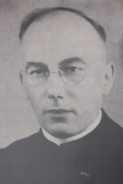 Plik:Schulz.jpg