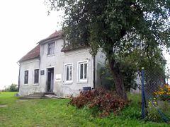 Budynek dawnej szkoły polskiej w Skajbotach, źródło: domwarminski.pl [22.03.2014]