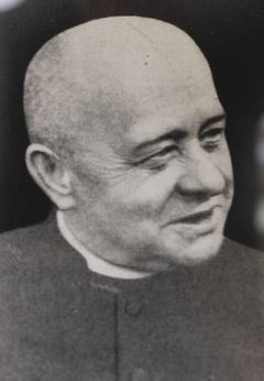 ks. Władysław Świtalski. Reprodukcja zdjęcia z wystawy o warmińskich męczennikach – Krzysztof Kozłowski