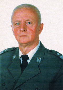 Edward Pietkiewicz Źródło: 50 lecie oficerskiego szkolnictwa policyjnego w Szczytnie, red. M. Goettel, A. Misiuk, Szczytno 2004 r.