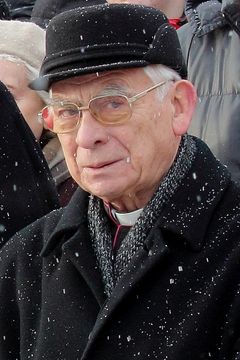 ks. Julian Żołnierkiewicz Reprodukcja ze zbiorów Krzysztofa Kozłowskiego. Źródło: www.kkozlowski.pl