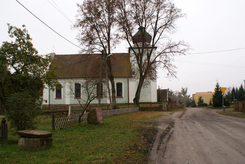 Plik:Kościół w Ignalinie 1a.jpg