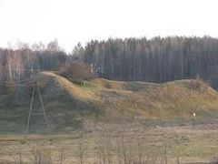 Grodzisko w Nielbarku. Fot. Czonek. Źródło: File:Nielbark grodzisko.JPG – Wikimedia Commons [13.09.2026]