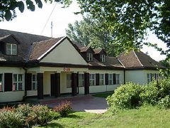 Dąbrówka. Zespół Szkół.