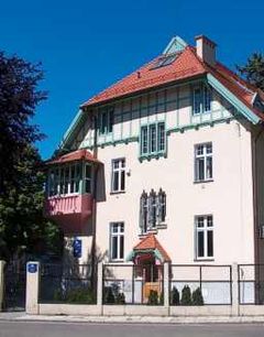 Budynek Kolegium w Elblągu. Źródło: www.szkolnictwo.pl [16.06.2014]