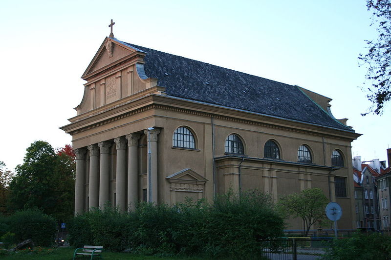 Plik:Olsztyn kosc chryst krola.JPG