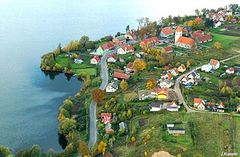 Świętajno. Fot. J. Kunicki. Źródło: File:Świetajno.jpg – Wikimedia Commons [10.09.2026]