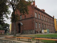 Budynek nr 2. Źródło: www.spsusz.pl, 7.12.2013.