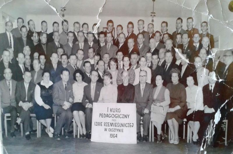 Plik:Kurs izba.jpg