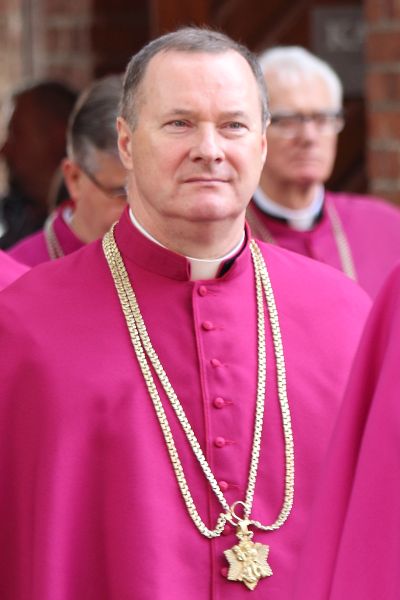 Plik:Ks Wieszczyński.jpg