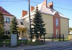 Budynek Zespołu, źródło: www.szkolnictwo.pl