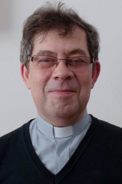 Plik:Ks Zuchowski.jpg
