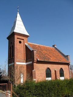 Zabytkowa kaplica pw. św.Stanisława w Studnicy. Fot. Lotek70. Źródło: File:Chapel St . Stanislaus, Studnica.jpg – Wikimedia Commons [17.09.2026]